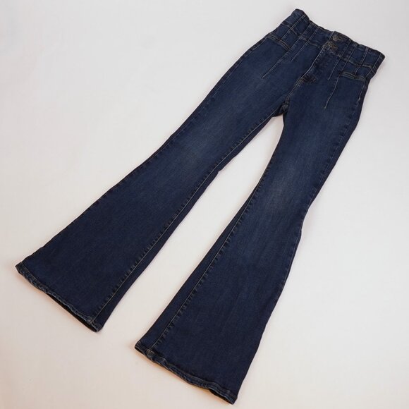 Free People Jayde High Rise Flare Jeans Dark Wash - Size 28 - Picture 1 of 5